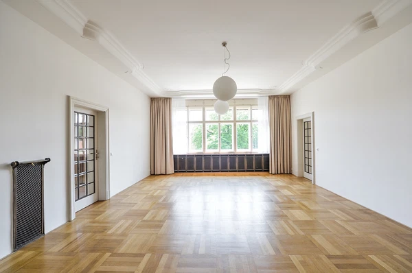 Na Valech, Hradčany - Prague 6 | Rent, Apartment, Five-bedroom (6+1), 280 m²