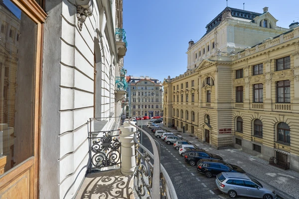 Ibsenova, Vinohrady - Prague 2 | Rent, Apartment, Three-bedroom (4+1), 171 m²