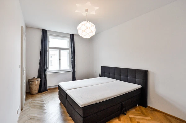 Vinohradská, Vinohrady - Prague 2 | Rent, Apartment, Two-bedroom (3+kk), 103 m²