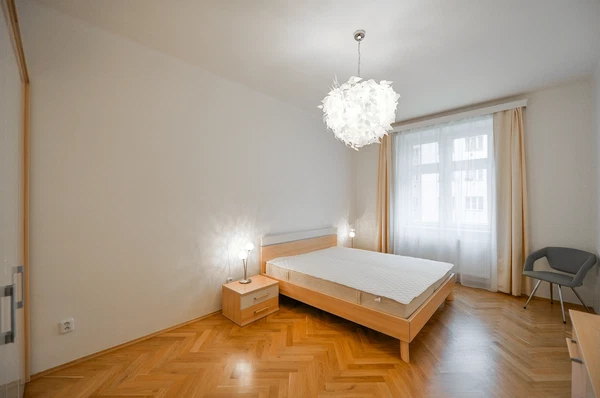 Jugoslávských partyzánů, Bubeneč - Praha 6 | Pronájem, Byt, 2+kk, 58 m²