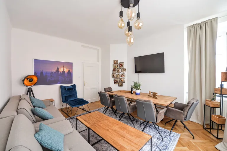 Školská, Nové Město - Prague 1 | Rent, Apartment, One-bedroom (2+1), 77 m²