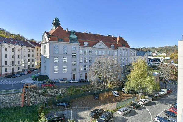 Kováků, Smíchov - Prague 5 | Rent, Apartment, Two-bedroom (3+kk), 105 m²