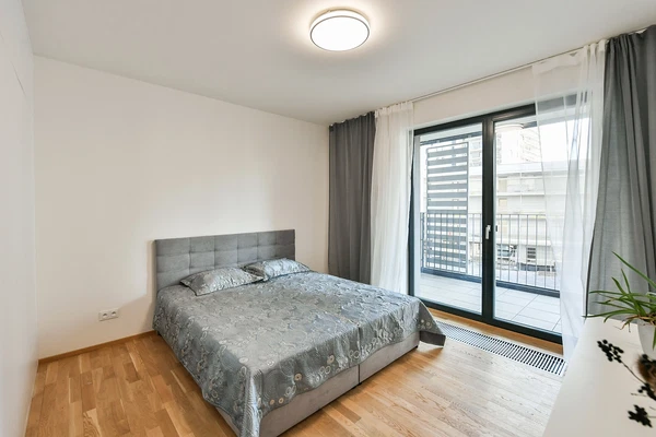 Mezi vodami, Modřany - Praha 4 | Prodej, Byt, 2+kk, 67 m²