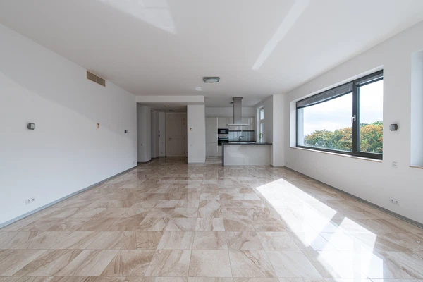 Hlboká cesta, Staré Mesto - Bratislava I | Pronájem, Byt, 4+kk, 146 m²