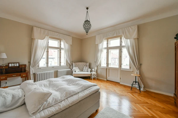 Národní obrany, Bubeneč - Prague 6 | Rent, Apartment, One-bedroom (2+1), 69 m²