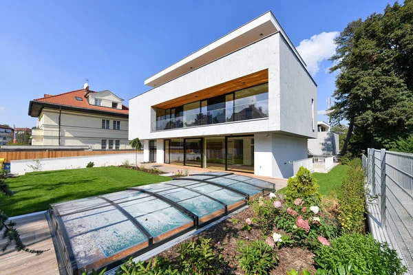 Juárezova, Bubeneč - Prague 6 | Rent, House, Five-bedroom (6+1), 741 m²