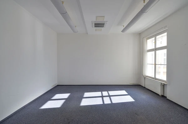 Za Poříčskou bránou, Karlín - Prague 8 | Rent, Office space, 435 m²