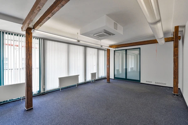 Za Poříčskou bránou, Karlín - Prague 8 | Rent, Office building, 2 520 m²