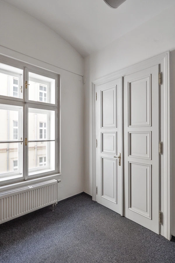 Za Poříčskou bránou, Karlín - Prague 8 | Rent, Office building, 2 520 m²