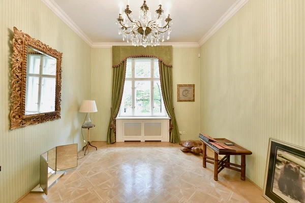 náměstí Jiřího z Poděbrad, Vinohrady - Prague 3 | Sale, Apartment, Three-bedroom (4+kk), 189 m²