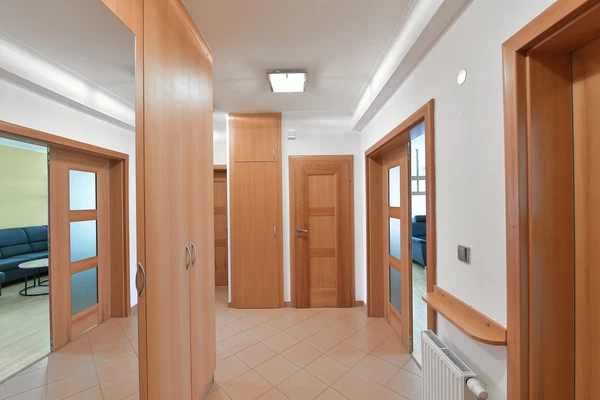 Flajská, Strašnice - Prague 10 | Rent, Apartment, Three-bedroom (4+1), 90 m²