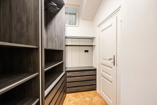 Melantrichova, Staré Město - Prague 1 | Rent, Apartment, Three-bedroom (4+1), 146 m²