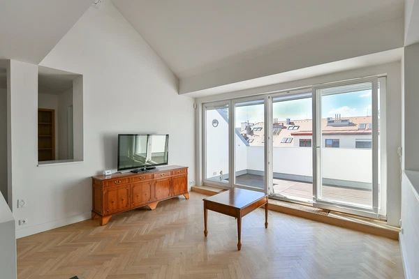 Na Klaudiánce, Podolí - Prague 4 | Rent, Apartment, Three-bedroom (4+1), 170 m²