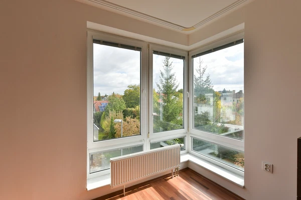 Špačkova, Suchdol - Prague 6 | Rent, Apartment, Two-bedroom (3+kk), 84 m²