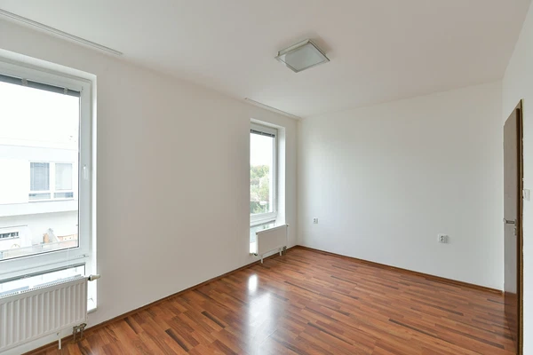 Špačkova, Suchdol - Prague 6 | Rent, Apartment, Two-bedroom (3+kk), 84 m²