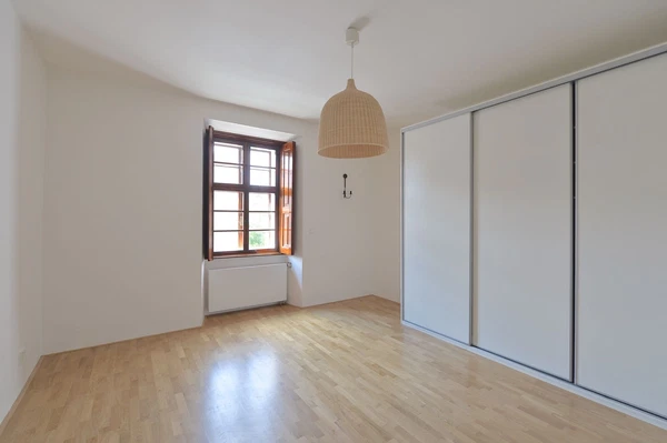 U Klikovky, Smíchov - Praha 5 | Pronájem, Rodinný dům, 5+1, 350 m²