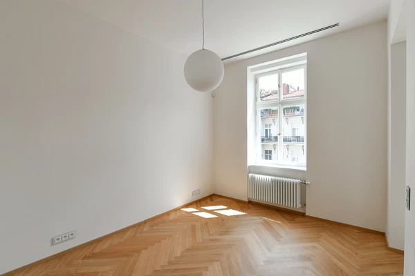 Zborovská, Malá Strana - Prague 5 | Rent, Apartment, Four-bedroom (5+kk), 203 m²