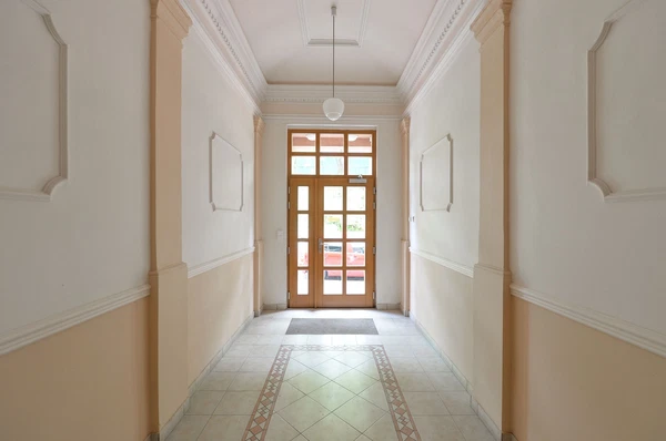 Holandská, Vršovice - Prague 10 | Rent, Apartment, Two-bedroom (3+1), 81 m²