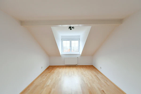 Dubnická, Velká Chuchle - Praha 5 | Pronájem, Rodinný dům, 4+1, 160 m²