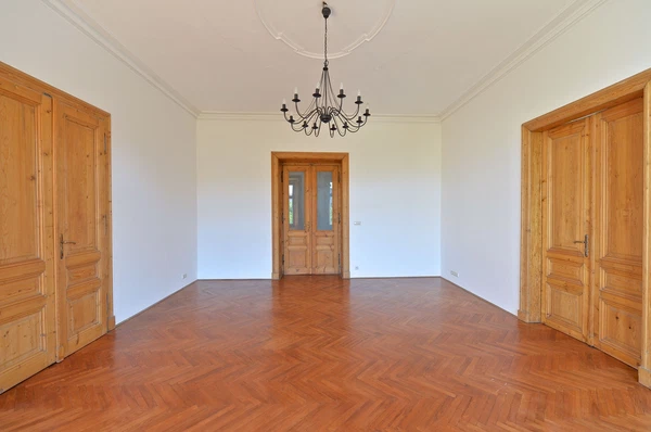 Ibsenova, Vinohrady - Prague 2 | Rent, Apartment, Five-bedroom (6+1), 250 m²