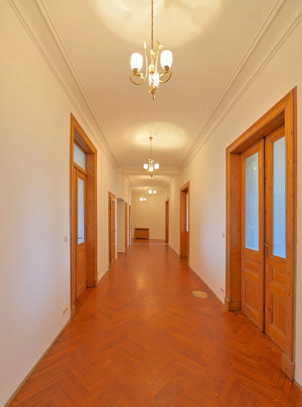 Ibsenova, Vinohrady - Prague 2 | Rent, Apartment, Five-bedroom (6+1), 250 m²