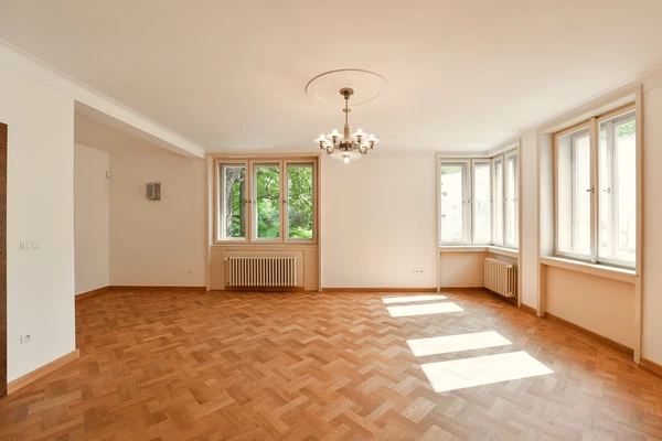 Apolinářská, Nové Město - Prague 2 | Rent, Apartment, Seven-bedroom (8+1), 281 m²