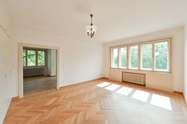 Apolinářská, Nové Město - Prague 2 | Rent, Apartment, Seven-bedroom (8+1), 281 m²