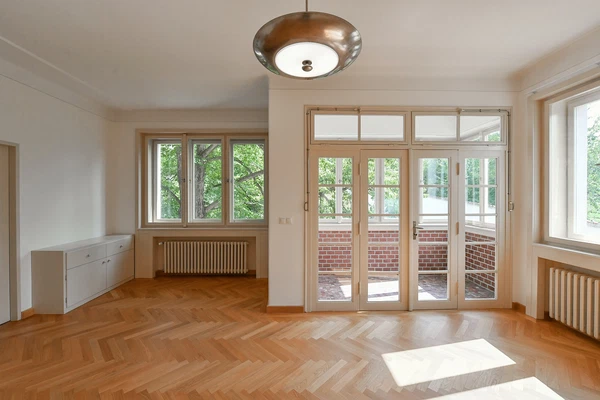 Apolinářská, Nové Město - Prague 2 | Rent, Apartment, Seven-bedroom (8+1), 281 m²