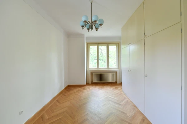 Apolinářská, Nové Město - Prague 2 | Rent, Apartment, Seven-bedroom (8+1), 281 m²