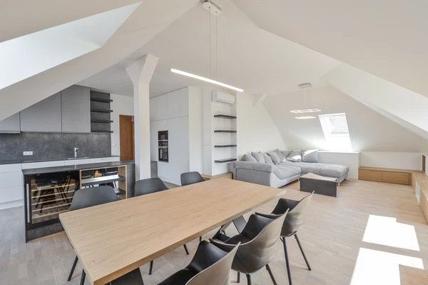 Vodňanského, Břevnov - Prague 6 | Rent, Apartment, Two-bedroom (3+kk), 111 m²