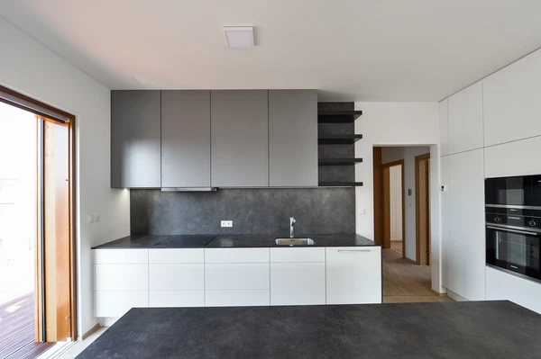 Vodňanského, Břevnov - Prague 6 | Rent, Apartment, Two-bedroom (3+kk), 111 m²