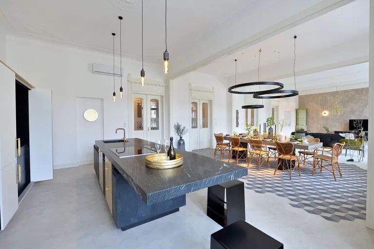 Pařížská, Josefov - Prague 1 | Rent, Apartment, Four-bedroom (5+kk), 212 m²