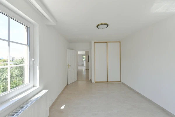 Běžná, Strašnice - Praha 10 | Pronájem, Byt, 3+kk, 90 m²