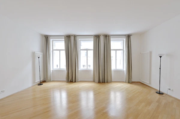 Odborů, Nové Město - Prague 2 | Rent, Apartment, Three-bedroom (4+kk), 126 m²