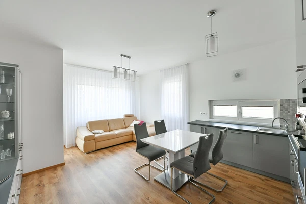 Saarinenova, Hloubětín - Praha 9 | Pronájem, Byt, 2+kk, 49 m²