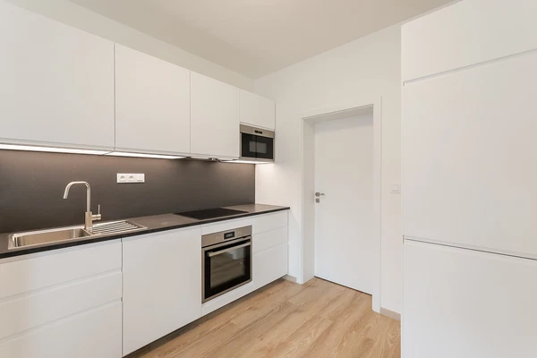 Lovčická, Klánovice - Prague 9 | Rent, Apartment, One-bedroom (2+kk), 59 m²