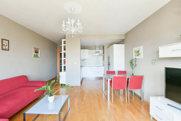 Paťanka, Dejvice - Prague 6 | Rent, Apartment, Two-bedroom (3+kk), 81 m²