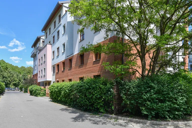 Paťanka, Dejvice - Prague 6 | Rent, Apartment, Two-bedroom (3+kk), 81 m²