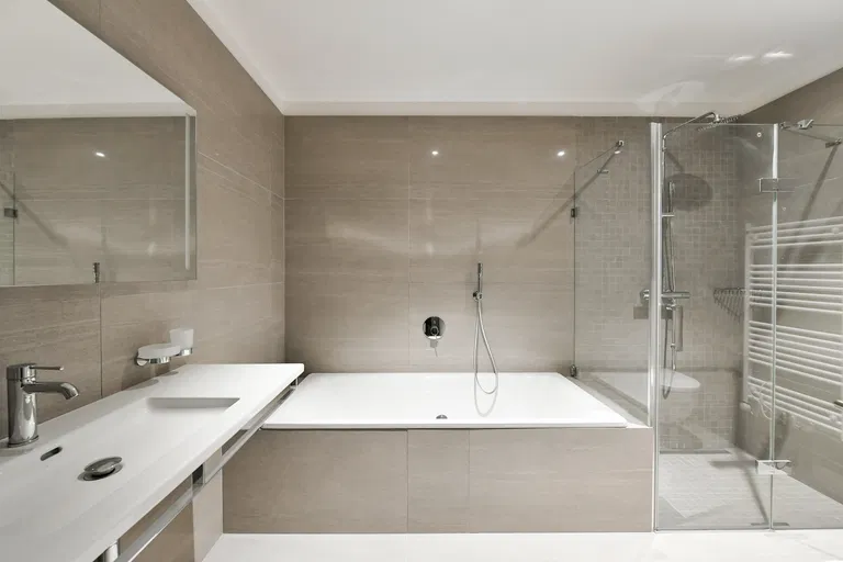 Holečkova, Smíchov - Prague 5 | Rent, Apartment, Three-bedroom (4+kk), 196 m²