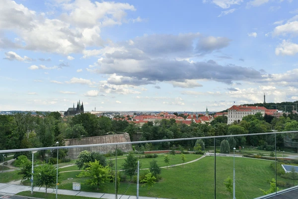 U Laboratoře, Střešovice - Prague 6 | Rent, Apartment, Three-bedroom (4+kk), 138 m²