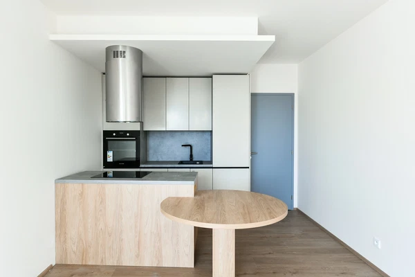 U Vlachovky, Libeň - Praha 8 | Pronájem, Byt, 1+kk, 32 m²