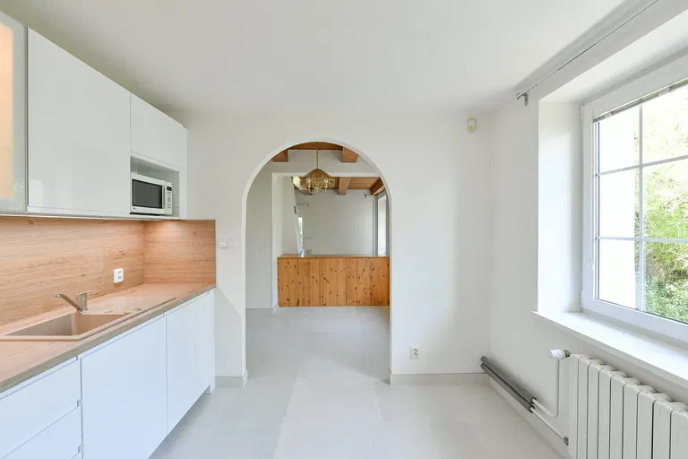 Sadová, Průhonice - Praha-západ | Rent, House, Five-bedroom (6+kk), 350 m²