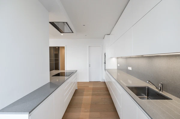 Pod Ateliéry, Hlubočepy - Prague 5 | Rent, Apartment, Four-bedroom (5+kk), 166 m²