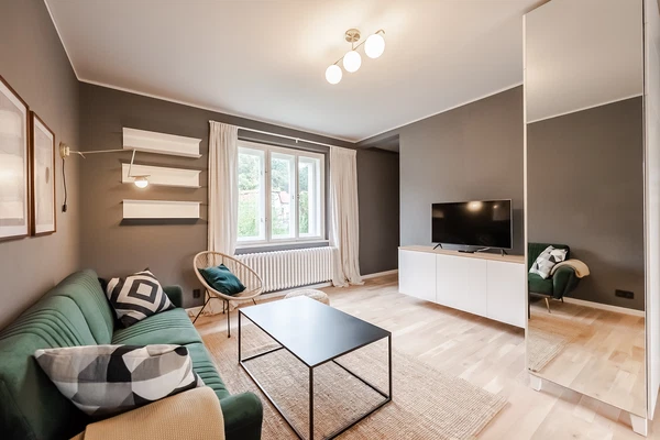 U Lip, Lipence - Prague 5 | Rent, Apartment, One-bedroom (2+kk), 47 m²