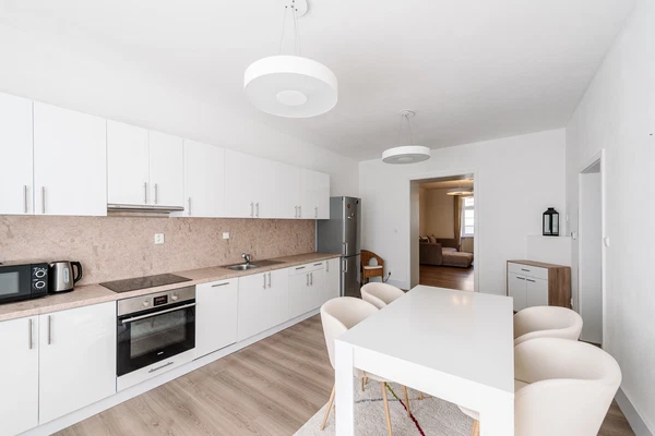 Gorkého, Staré Mesto - Bratislava I | Rent, Apartment, One-bedroom (2+kk), 77 m²