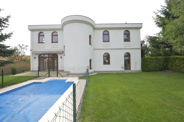 Nebušická, Nebušice - Prague 6 | Rent, House, Four-bedroom (5+1), 255 m²