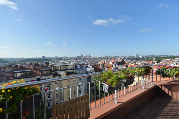 Ruská, Vršovice - Prague 10 | Rent, Apartment, Three-bedroom (4+kk), 143 m²