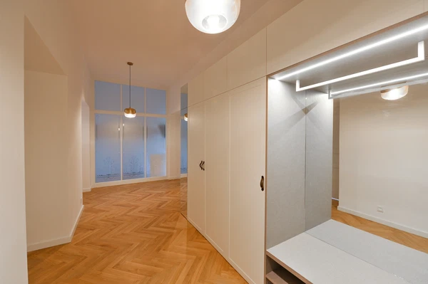 U Rajské zahrady, Žižkov - Praha 3 | Pronájem, Byt, 3+kk, 96 m²