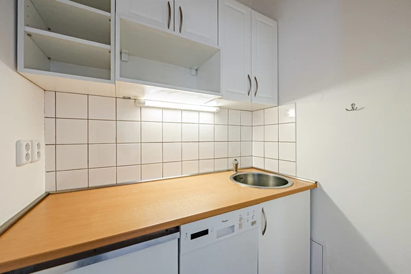 Na Březince, Smíchov - Prague 5 | Rent, Office building, 886 m²