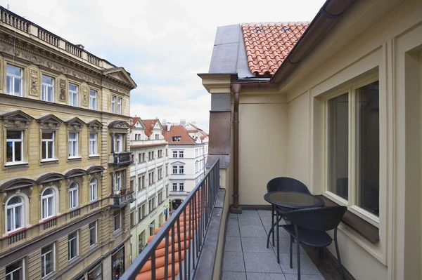 Mostecká, Malá Strana - Prague 1 | Rent, Apartment, One-bedroom (2+kk), 70 m²